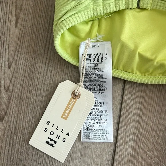 NWT - Billabong - Ava Bikini Top - Picture 3 of 4
